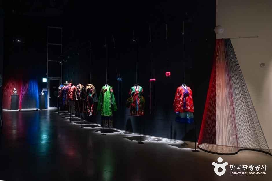 진주실크박물관