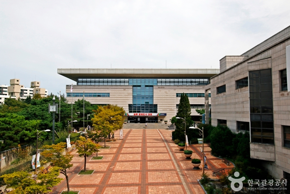 大田ハンバッ図書館