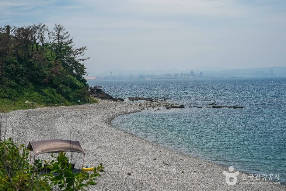 興煥簡易海水浴場