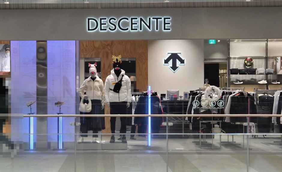 Descente - SQUARE1 Branch [Tax Refund Shop](데상트 스퀘어원점)