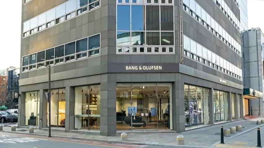 Bang & Olufsen Apgujeong Flagship Store [Tax Refund Shop]