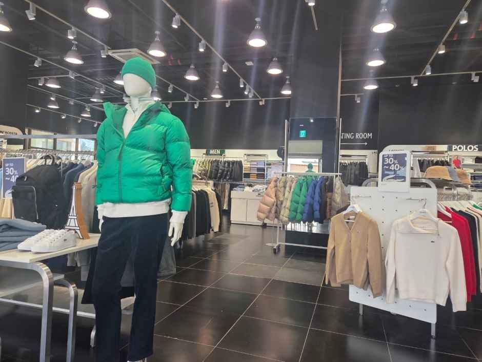 [事後免税店] LACOSTE（ラコステ）・ロッテアウトレットプヨ（扶余）店(라코스테 롯데아울렛 부여점)