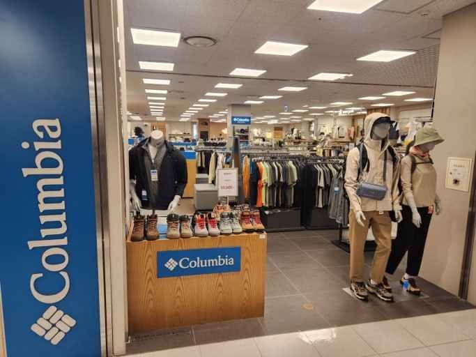 [事後免税店] Columbia（コロンビア）・ロッテアウトレットクリ（九里）店(컬럼비아 롯데아울렛 구리점)