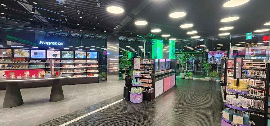 Olive Young Daejeon Town Branch [Tax Refund Shop](올리브영 대전 타운)