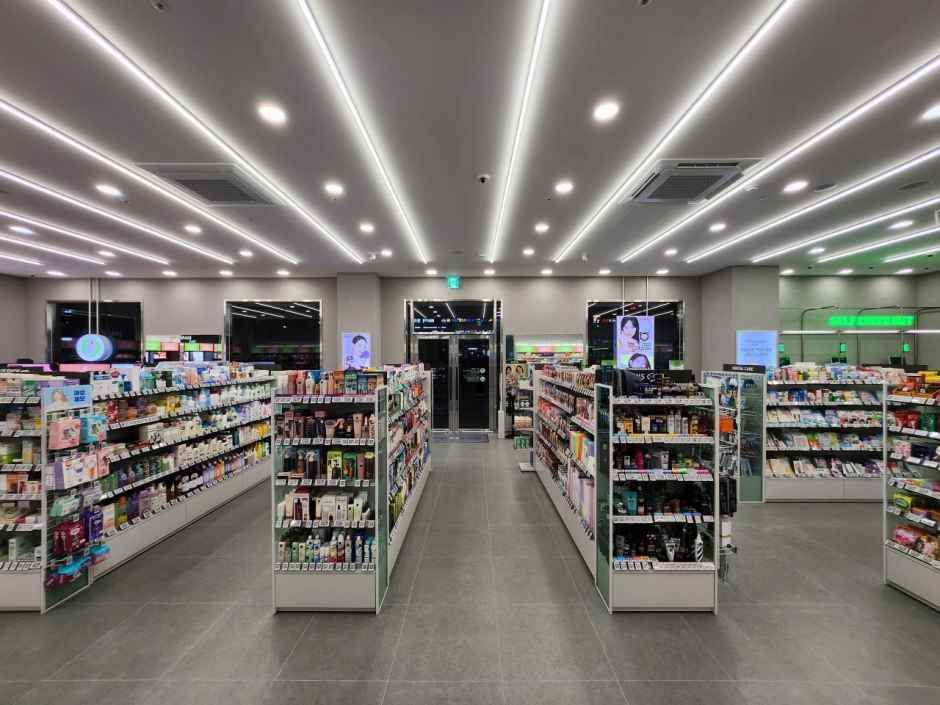 Olive Young - Gasan Branch [Tax Refund Shop] (올리브영 가산점)