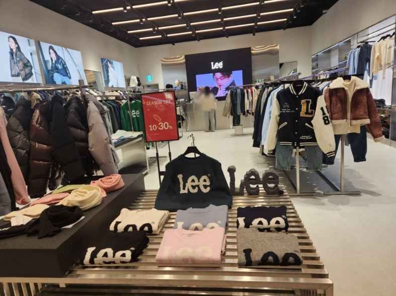 [事後免税店] Lee（リー）・ロッテプレミアムアウトレットトンブサン（東釜山）店(LEE 롯데프리미엄아울렛 동부산점)
