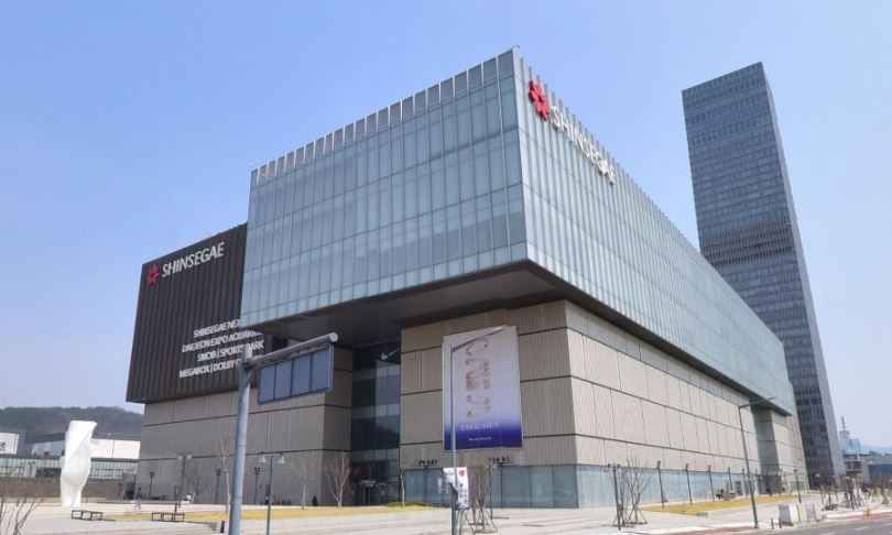 발렌시아가 남성 대전신세계 Art&Science점