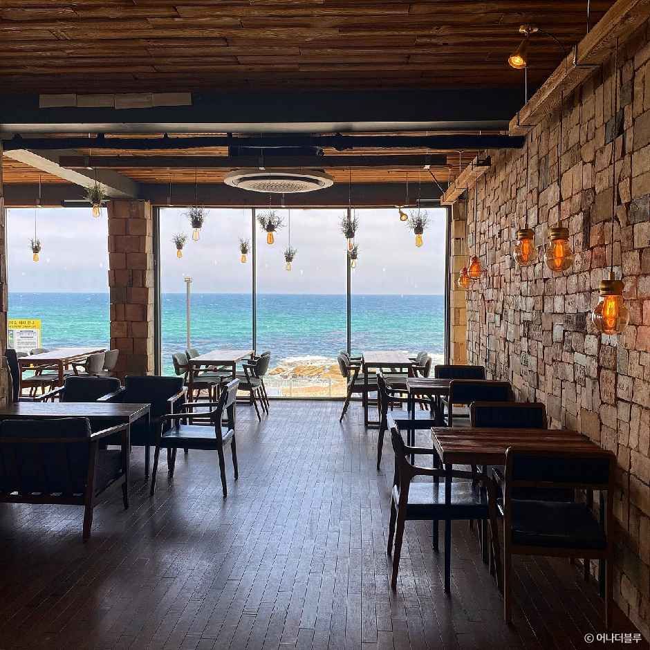 속초_어나더블루 (4).jpg