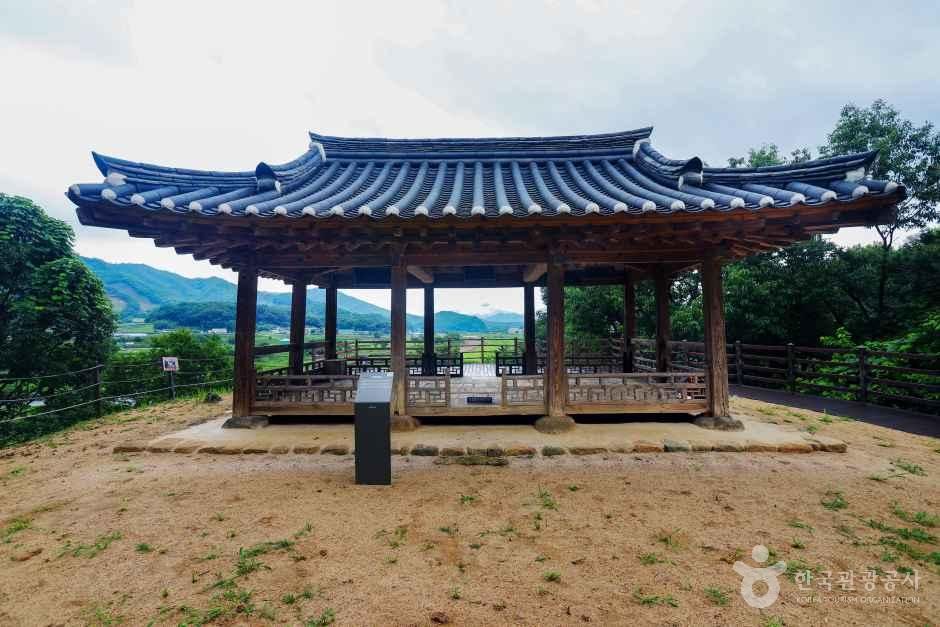 翠黙堂