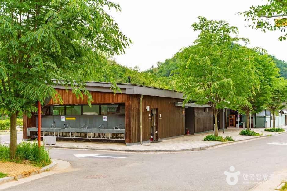 천왕산 가족캠핑장