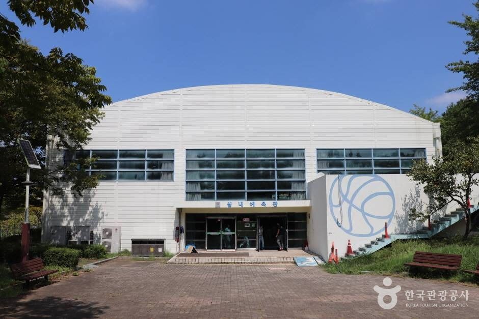 Gyeonggi Youth Training Center
