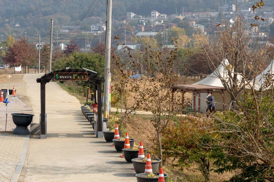 [平和ヌリ道 9コース] 栗谷の道