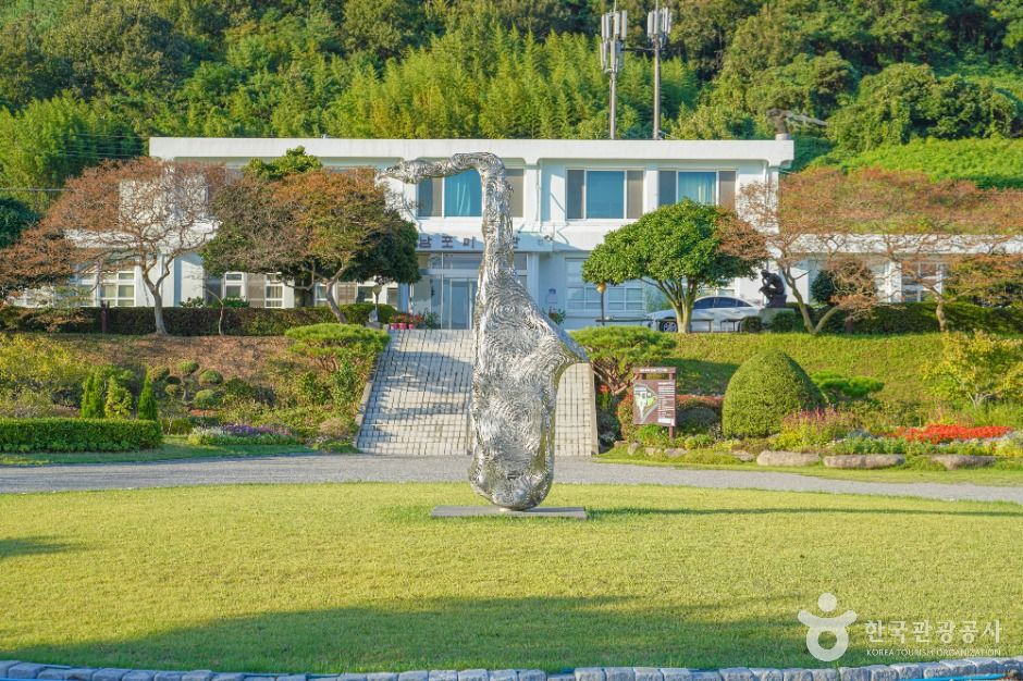 남포미술관