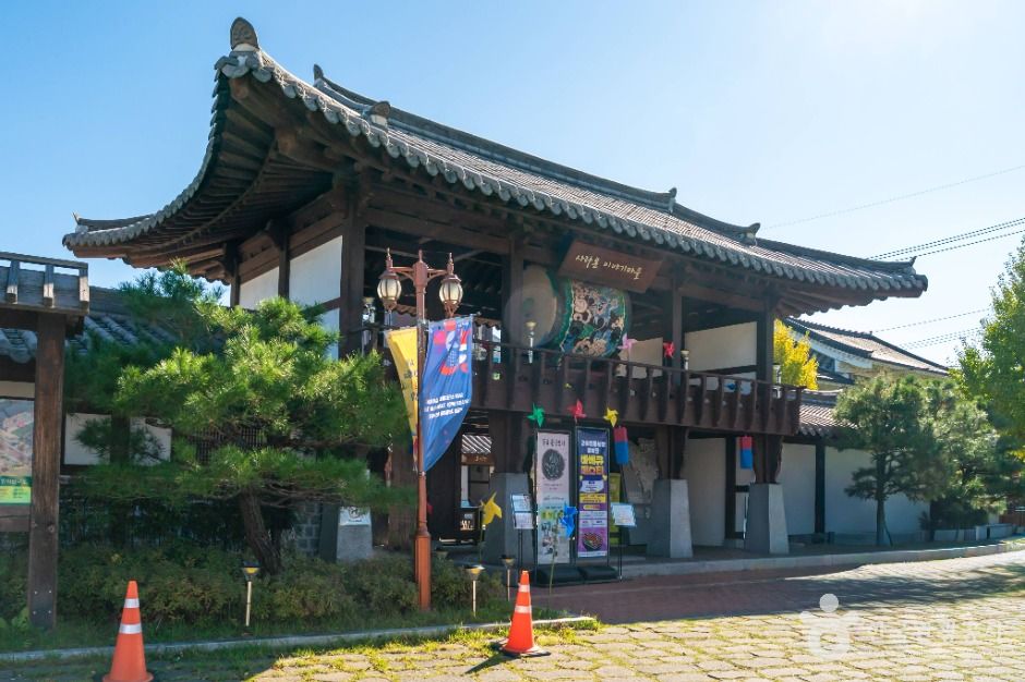 サラオン物語村