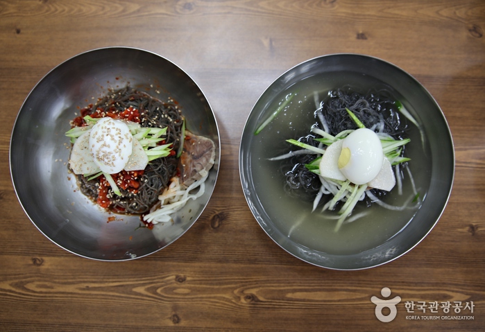 Yangbandaek Hamheung Naengmyeon