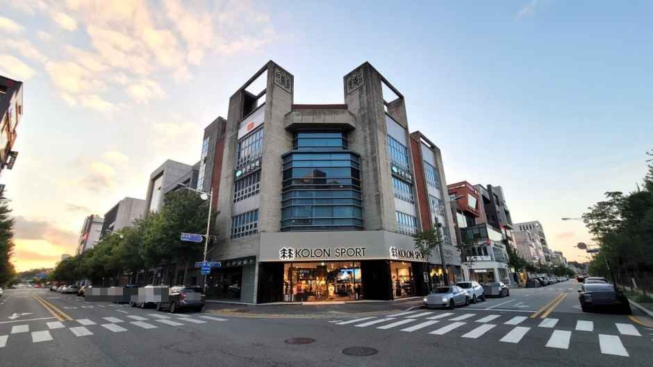 [事後免税店]KOLON（コーロン）スポーツ・チョンジュ（全州）新都市店(코오롱스포츠 전주신도시점)