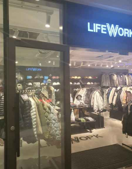 [事後免税店] LIFEWORK（ライフワーク）・新世界サイモンプレミアムアウトレットプサン（釜山）店(라이프워크 신세계사이먼프리미엄아울렛 부산점)