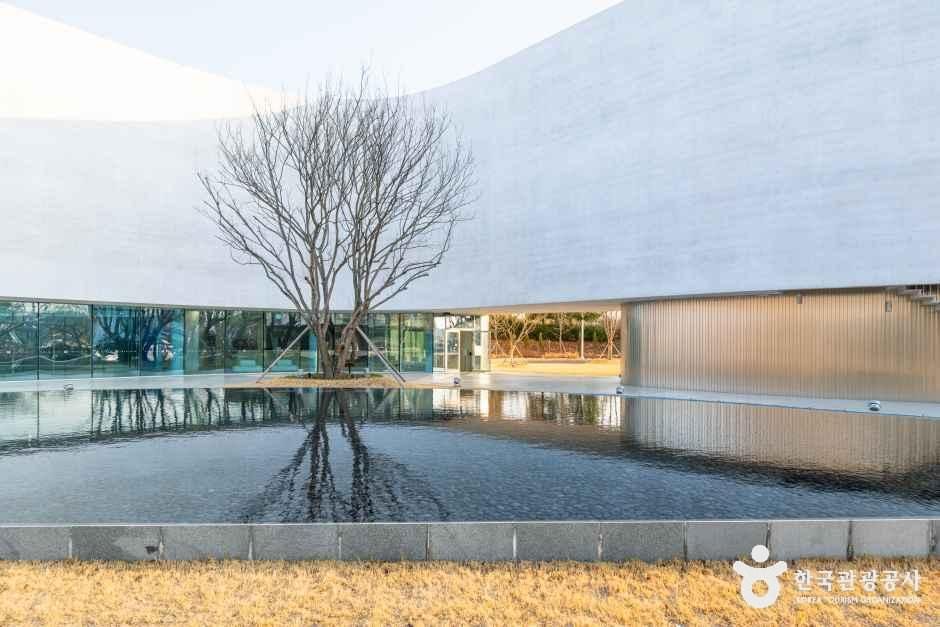 진주실크박물관