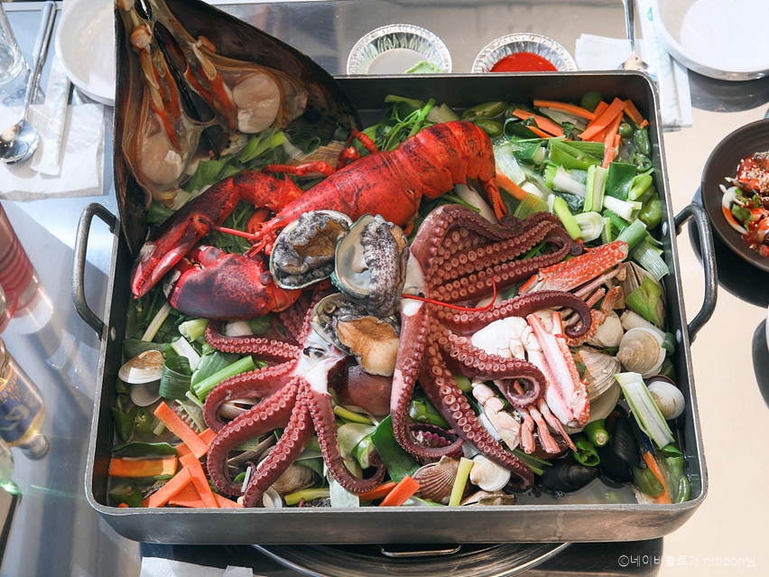 Yeoin Cheonha Clam Grill