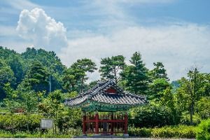 의사전해산 추모비