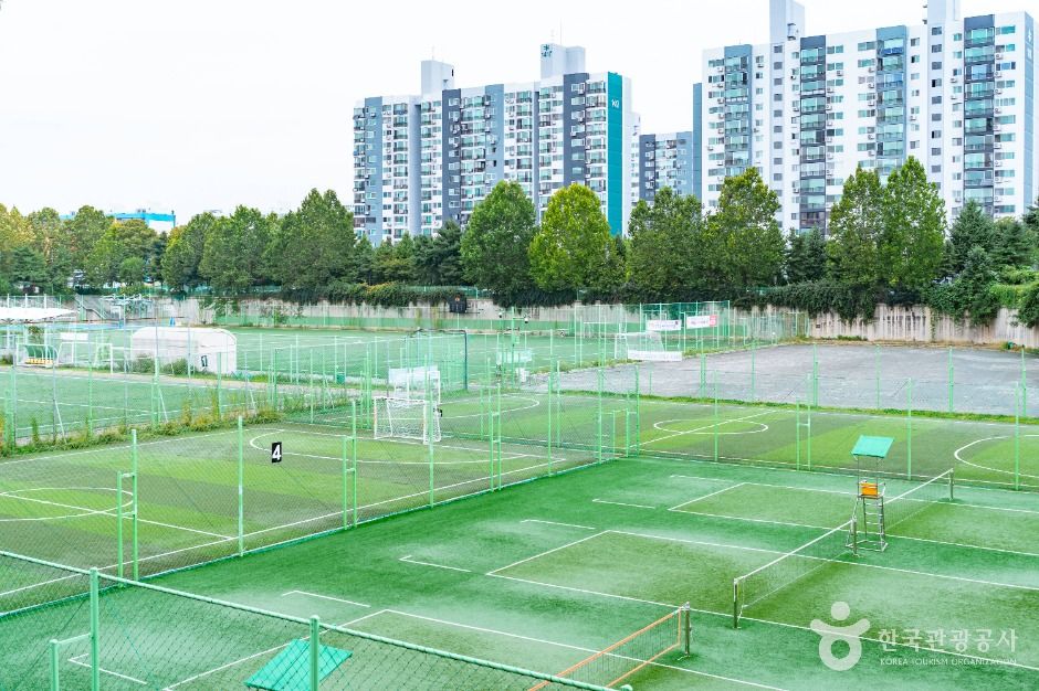 陽川ヘヌリ体育公園