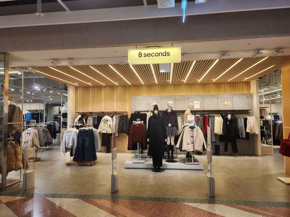 에잇세컨즈 현대백화점 목동점