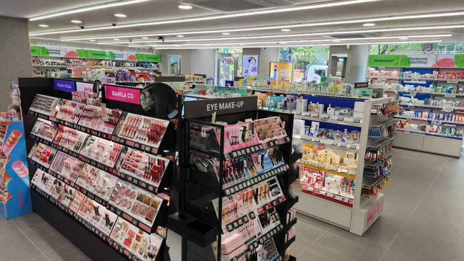 Olive Young - City Hall Station Branch [Tax Refund Shop](올리브영 시청역점)