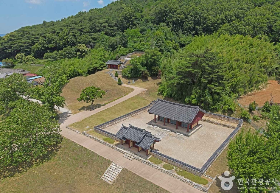 Hongseong Hansolgi Village