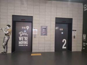 광주여성영화제_엘리베이터