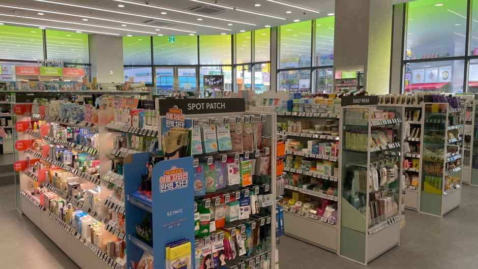 [事後免税店]Olive Young・ファソンバヌォル（華城半月）店(올리브영 화성반월점)