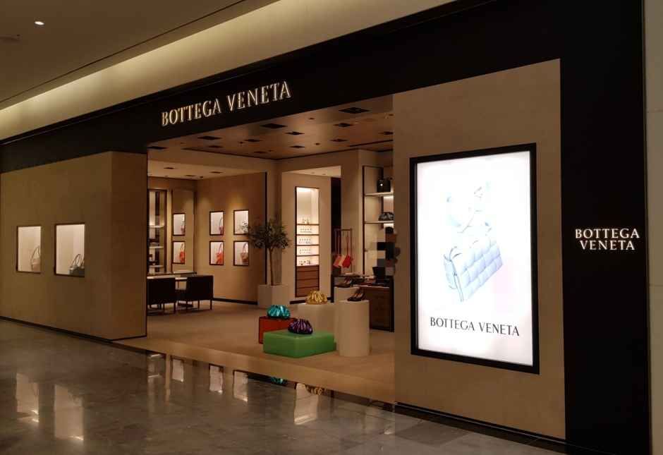 Bottega Veneta - Shinsegae Department Store Daegu Branch [Tax Refund Shop](보테가베네타 신세계백화점 대구점)