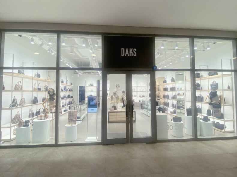 Daks ACC 乐天奥特莱斯利川店