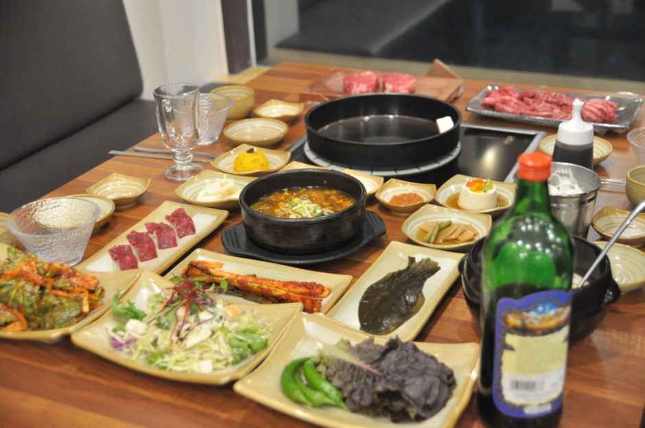 뜨랑한우 노은본점