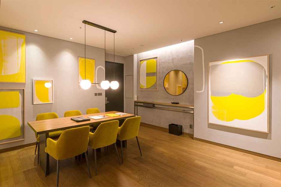 서울_라이즈오토그래프컬렉션_ARTIST SUITE (1).jpg