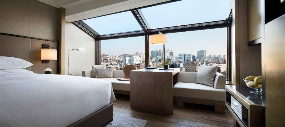서울_JW 메리어트 동대문 스퀘어 서울_Executive Sky View Room.jpg