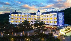 베니키아 스위스로젠 호텔