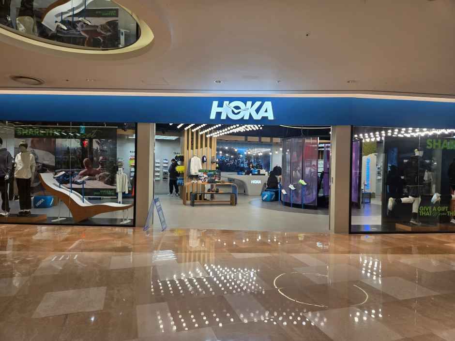 [事後免稅店] HOKA 樂天 World Mall店(호카 롯데월드몰점)