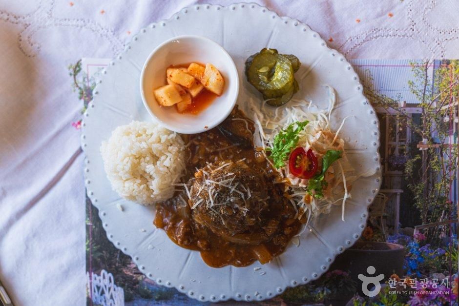 로라의정원