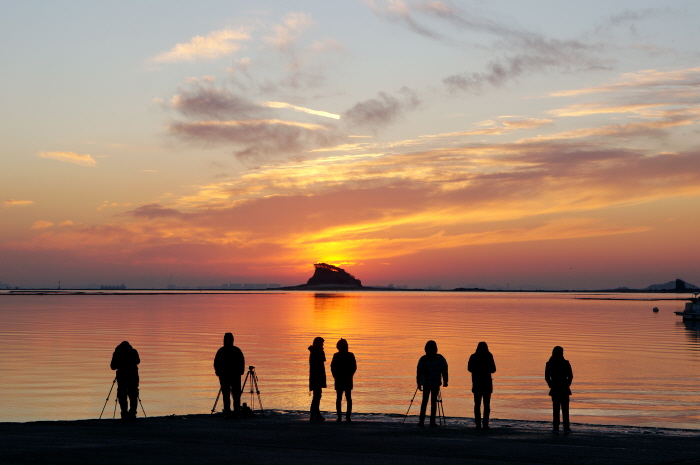 Geojampo Beach