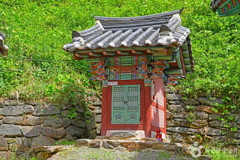 Gasansa Temple