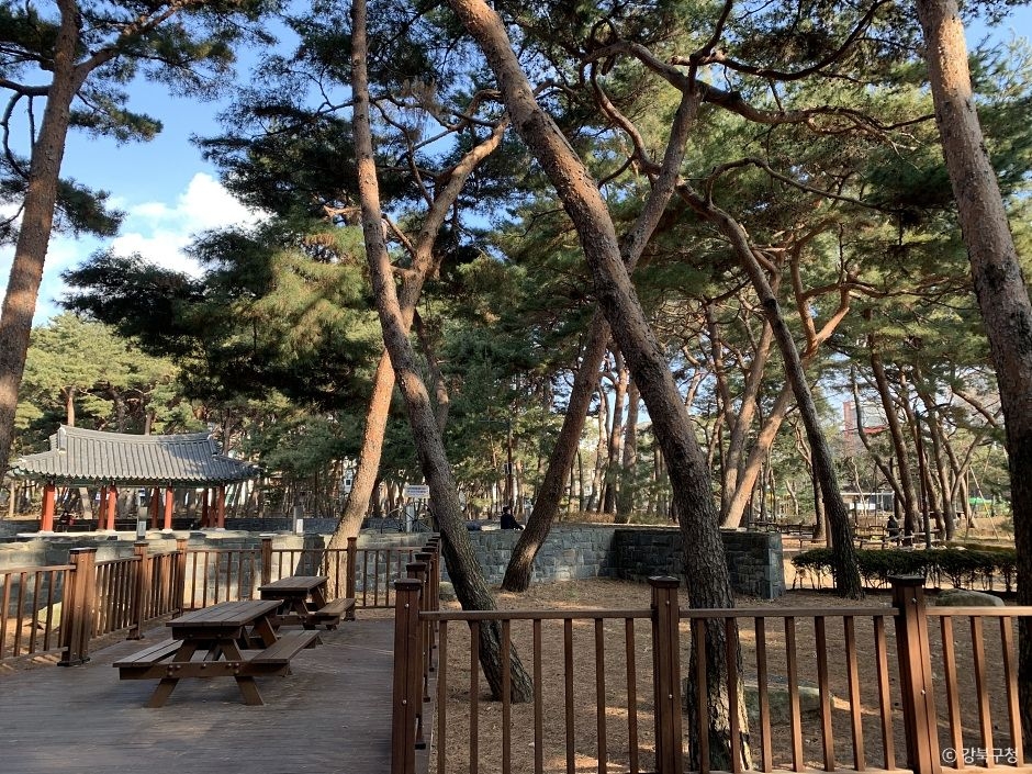 Solbat Neighborhood Park