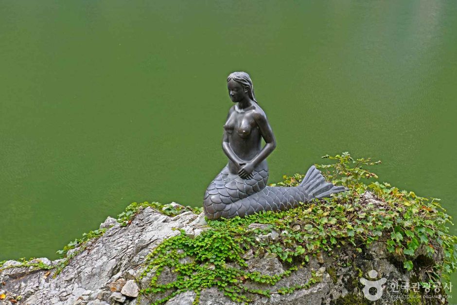 人魚像