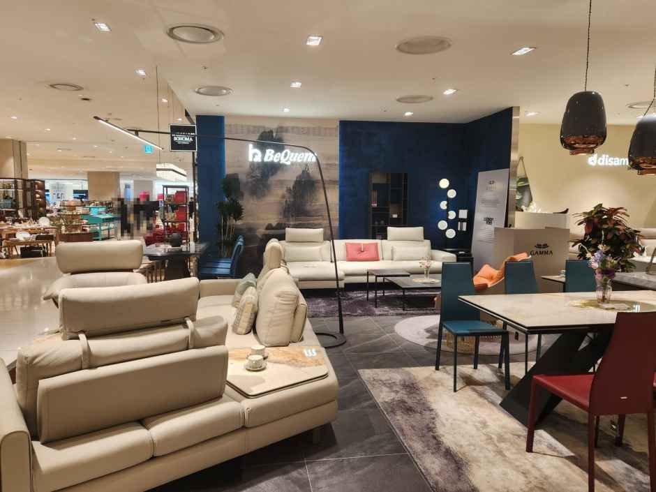 베쿰디자인 현대백화점 목동점