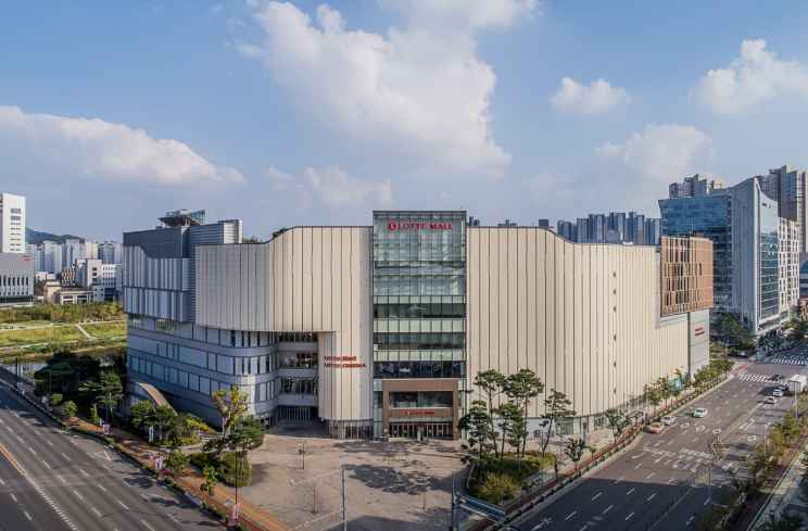 [事後免税店] DESCENTE（デサント）・ロッテモールチンジュ（晋州）店(데상트 롯데몰 진주점)