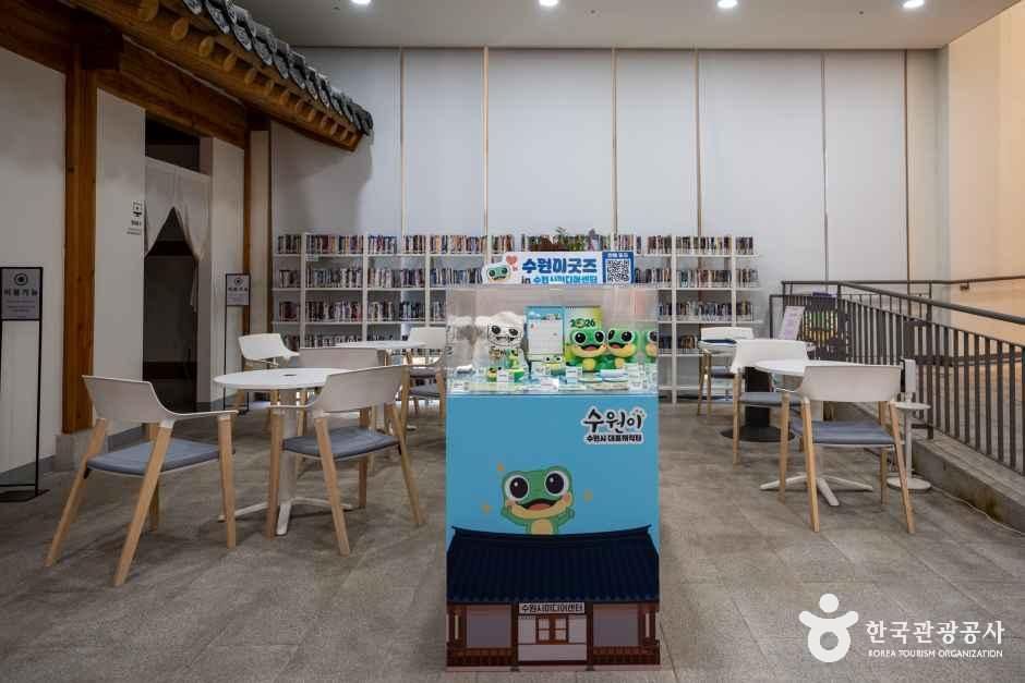 경기_수원_수원시미디어센터_내부_09.jpg