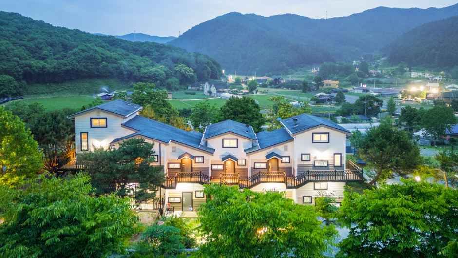 홍천 디데이 펜션&캠핑