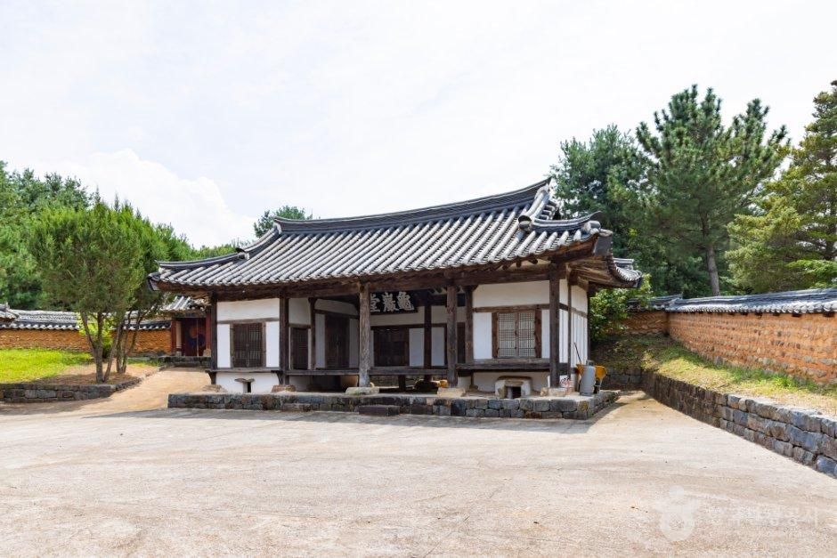귀암사