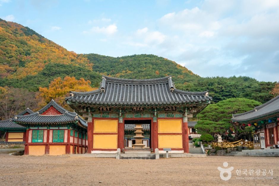 宝镜寺