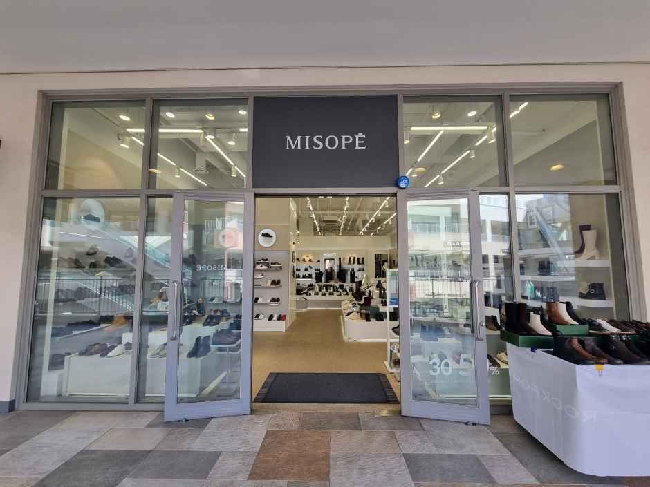 Misopeh 乐天高级奥特莱斯利川店