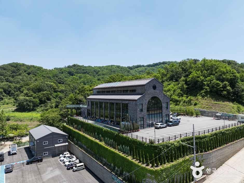 트리브링 - 충청북도 청주시 서원구 청남로 1388-36 관광 명소
